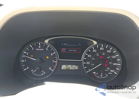 2014 Nissan Pathfinder Platinum из США, поврежденный, VIN 5N1AR2MN4EC703744